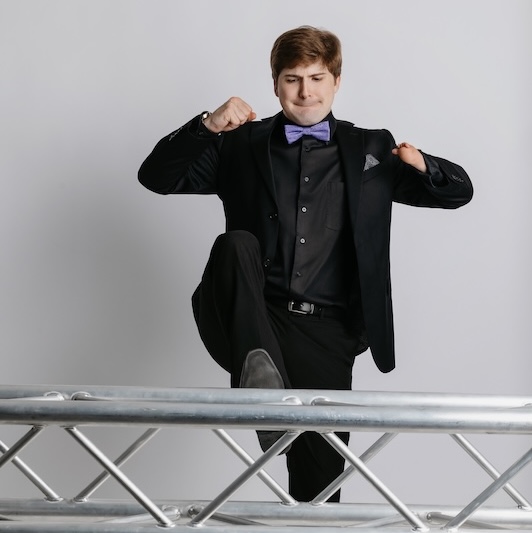elliot at levity events